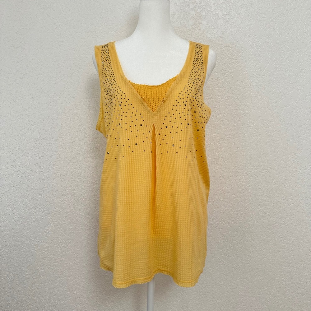 Vocal‎ Tank Top Womens Medium Yellow Rhinestone Embellished Waffle Knit Preppy